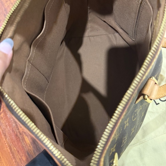 Louis Vuitton Palermo PM Bag - Picture 5 of 9